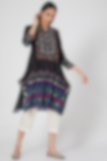 Black Cotton Silk Printed Tunic by GOPI VAID at Pernia's Pop Up Shop