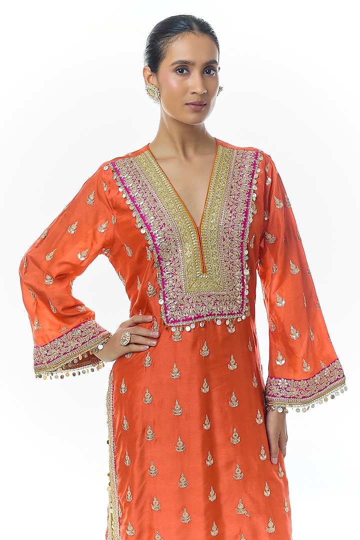 Orange Tussar Motifs Embroidered Kurta Set by Gopi Vaid at Pernia's Pop Up Shop