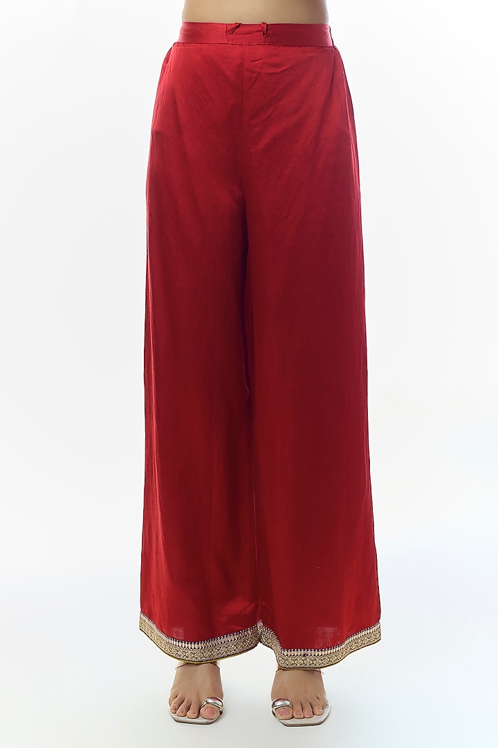 Red Tussar Motifs Embroidered Kurta Set by Gopi Vaid at Pernia's Pop Up Shop