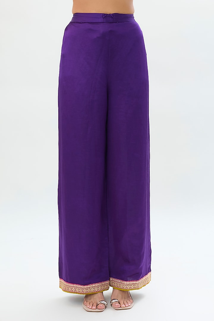 Purple Tussar Motif Embroidered Kurta Set by Gopi Vaid at Pernia's Pop Up Shop