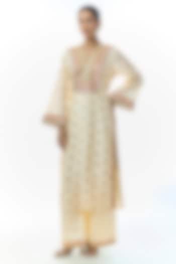 Ivory Tussar Motifs Embroidered Kurta Set by Gopi Vaid at Pernia's Pop Up Shop