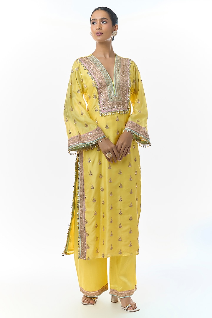 Yellow Tussar Motifs Embroidered Kurta Set by Gopi Vaid at Pernia's Pop Up Shop