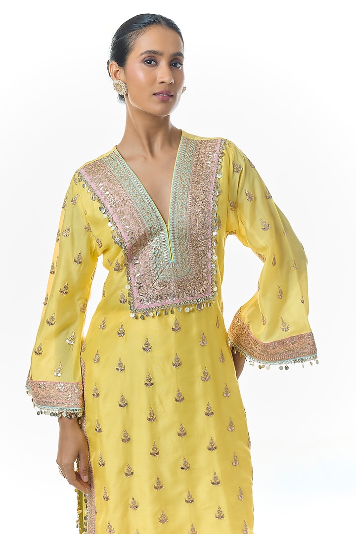 Yellow Tussar Motifs Embroidered Kurta Set by Gopi Vaid at Pernia's Pop Up Shop