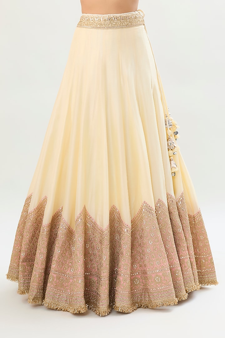Ivory Tussar Thread Embellished Flared Wedding Lehenga Set by Gopi Vaid at Pernia's Pop Up Shop