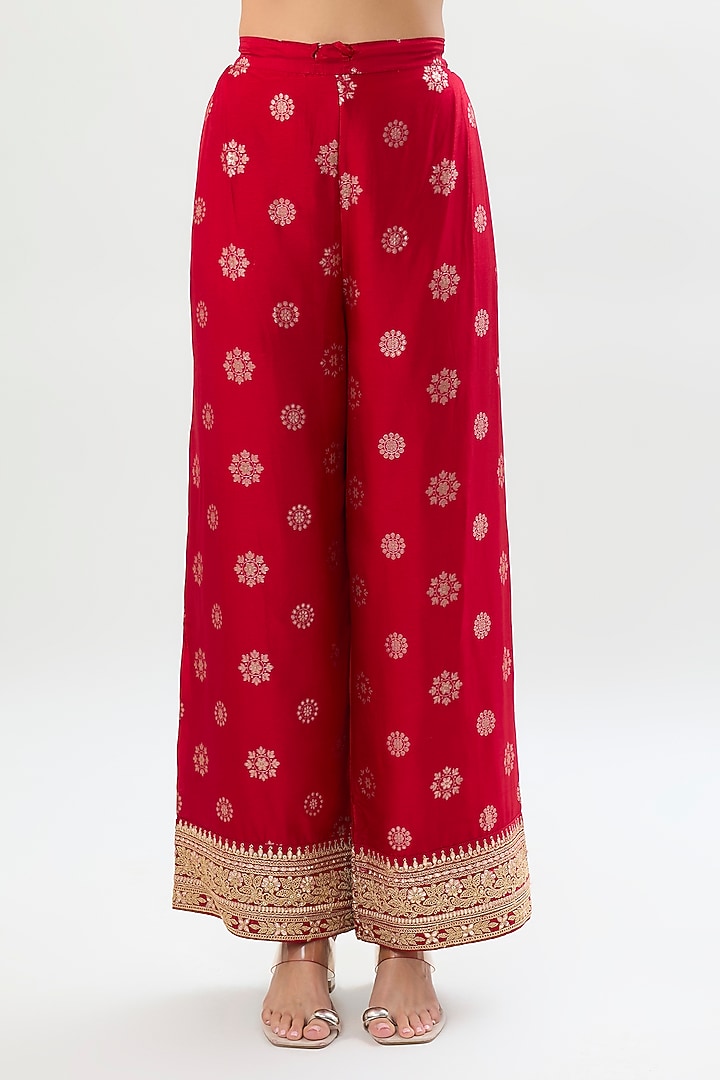 Red Brocade Zari Embroidered Kurta Set by Gopi Vaid at Pernia's Pop Up Shop
