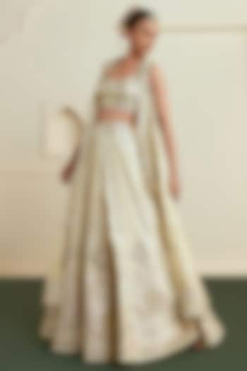 Golden Tussar Mirror Embroidered Wedding Lehenga Set by Gopi Vaid at Pernia's Pop Up Shop