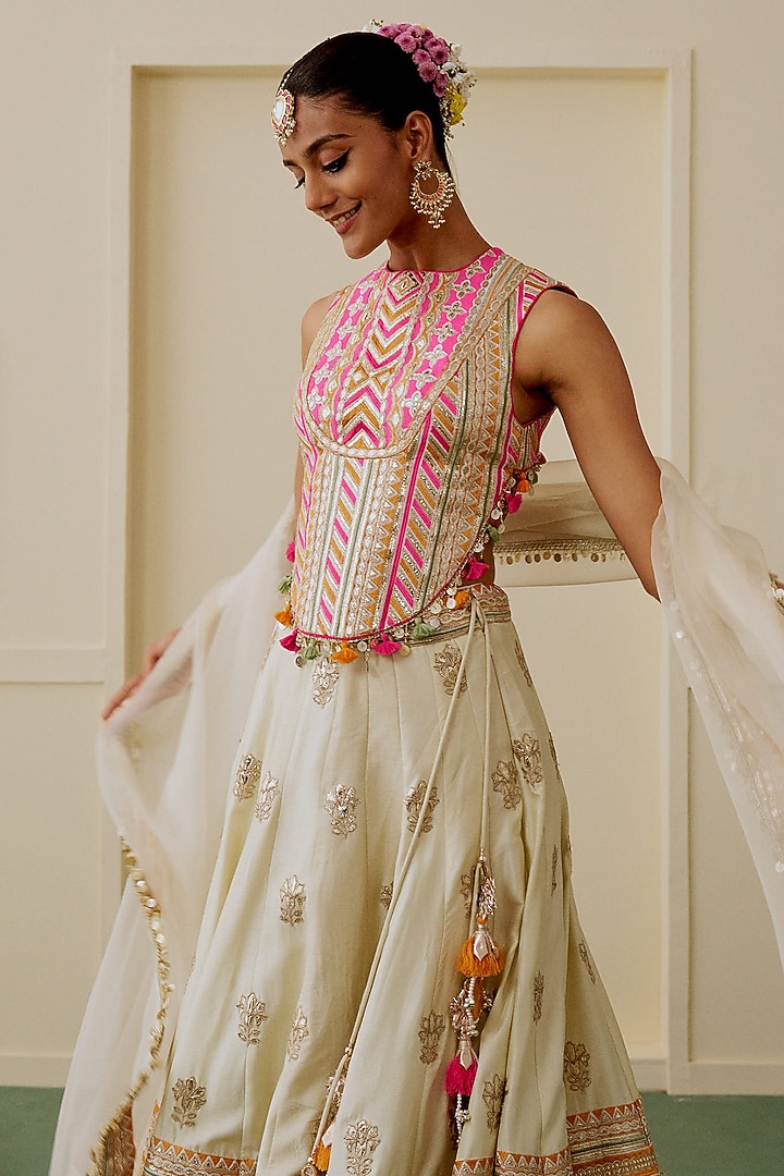 Ivory Tussar Mirror Embellished Wedding Lehenga Set by Gopi Vaid at Pernia's Pop Up Shop