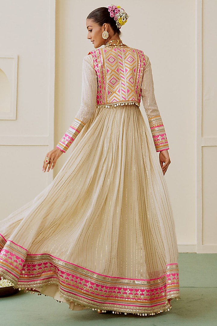 Ivory Organza Zari Embellished Wedding Anarkali Set by Gopi Vaid at Pernia's Pop Up Shop
