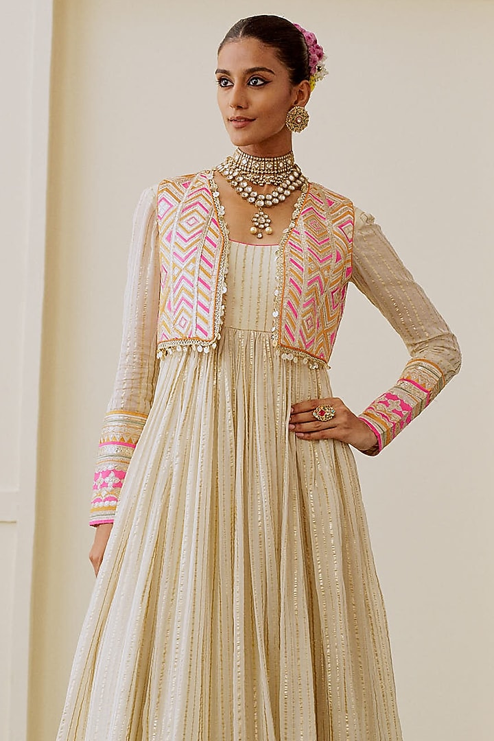 Ivory Organza Zari Embellished Wedding Anarkali Set by Gopi Vaid at Pernia's Pop Up Shop