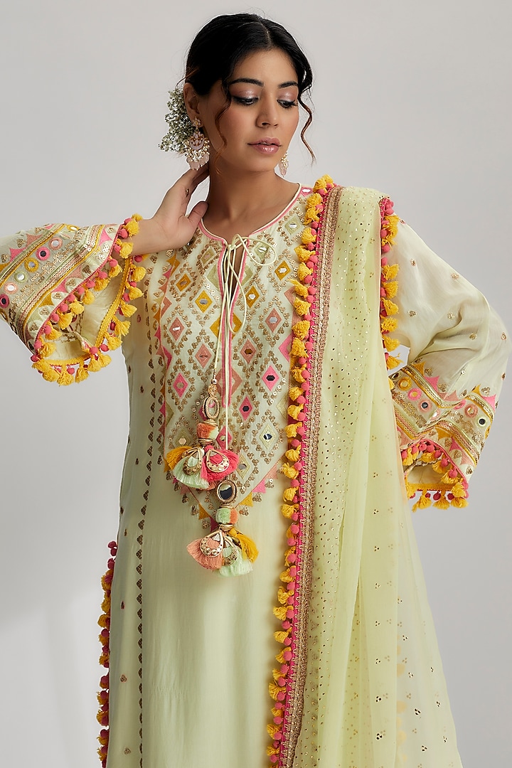 Mint Hand Embroidered Kurta Set by GOPI VAID at Pernia's Pop Up Shop