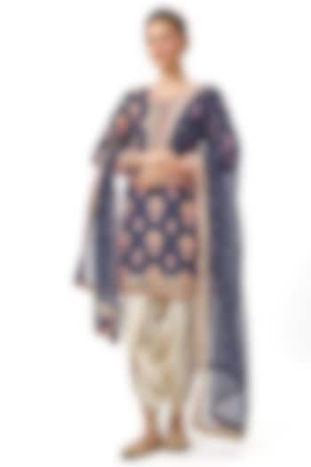 Blue Cotton Silk Floral Jaal & Gota Embroidered Kurta Set by Gopi Vaid at Pernia's Pop Up Shop