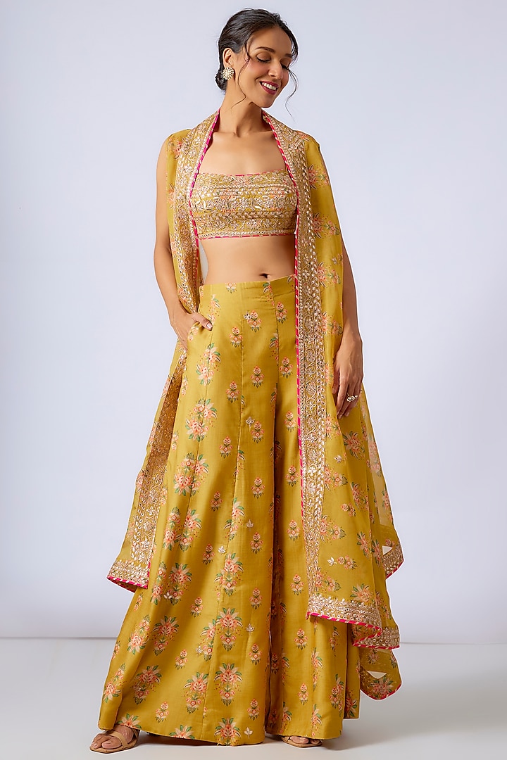 Yellow Cotton Silk Printed & Embroidered Cape Set by GOPI VAID at Pernia's Pop Up Shop