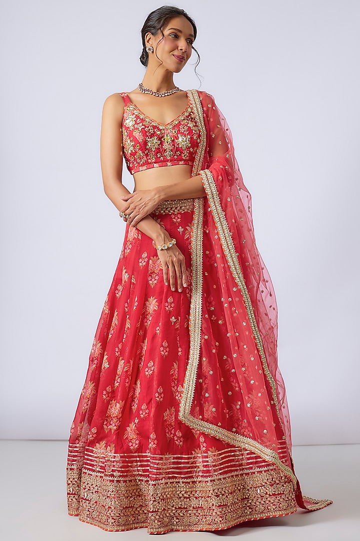 Red Organza Floral Printed & Embellished Wedding Lehenga Set by GOPI VAID at Pernia's Pop Up Shop