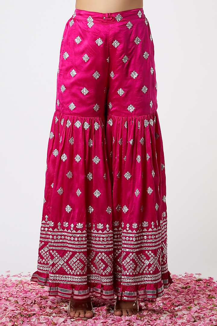 Rani Pink Embroidered Kurta Set Design by GOPI VAID at Pernia's