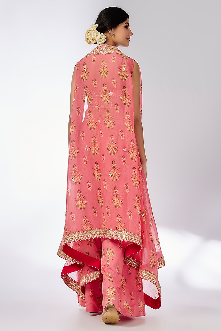 Pink Organza Printed & Embroidered Cape Set by GOPI VAID at Pernia's Pop Up Shop