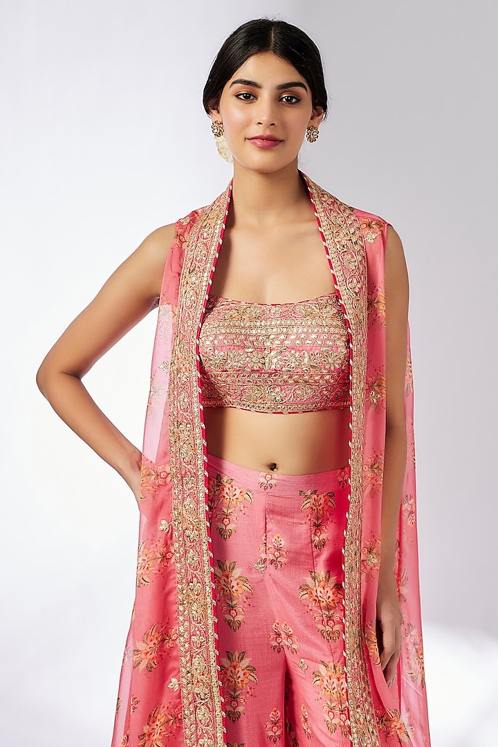 Pink Organza Printed & Embroidered Cape Set by GOPI VAID at Pernia's Pop Up Shop