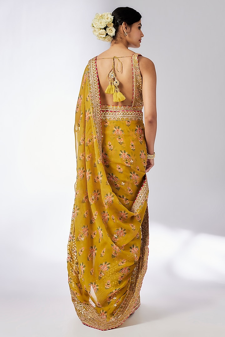 Mustard Organza Hand & Machine Embroidered Wedding Saree Set by GOPI VAID at Pernia's Pop Up Shop