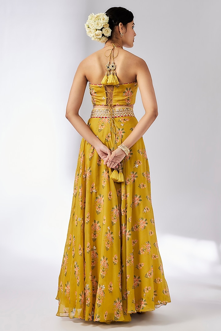 Mustard Yellow Organza Wedding Lehenga Set by GOPI VAID at Pernia's Pop Up Shop