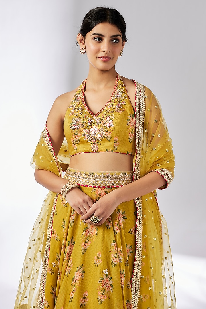 Mustard Yellow Organza Wedding Lehenga Set by GOPI VAID at Pernia's Pop Up Shop