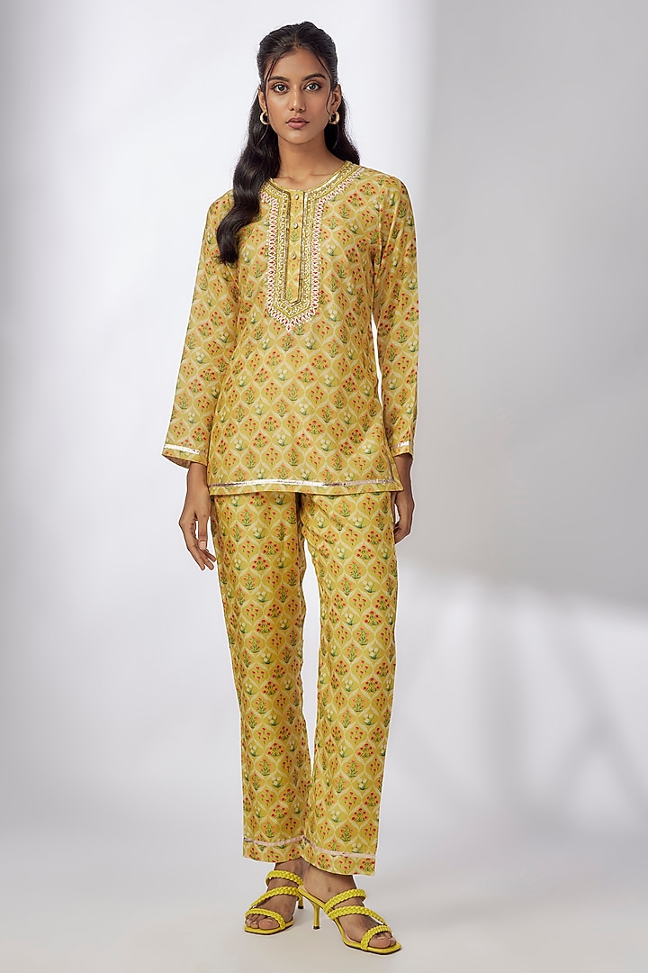 Yellow Satin Printed & Embroidered Co-Ord Set by GOPI VAID at Pernia's Pop Up Shop