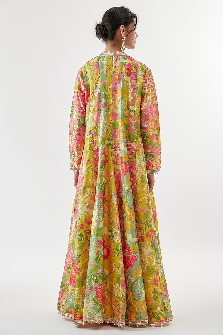 Multi-Colored Tussar Floral Printed Cape Set by GOPI VAID at Pernia's Pop Up Shop