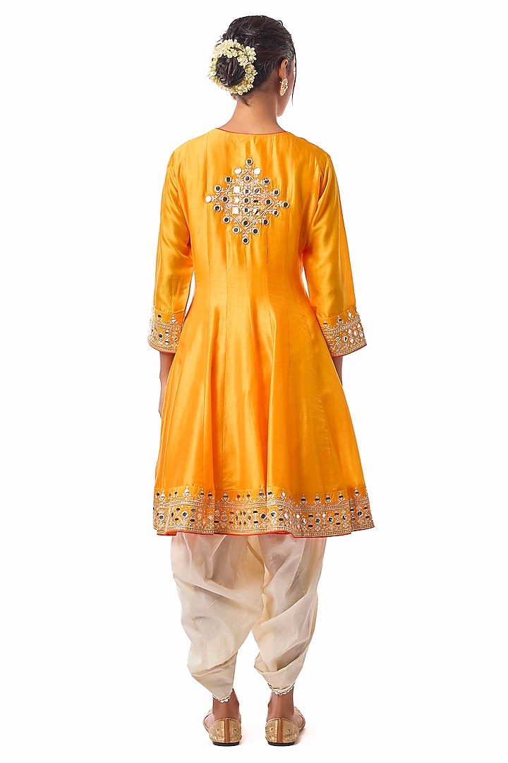 Yellow Georgette Embroidered A-Line Kurta Set by GOPI VAID at Pernia's Pop Up Shop