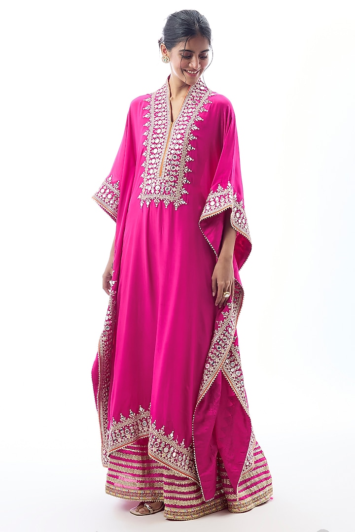 Pink Crepe Embroidered Kaftan Set by GOPI VAID at Pernia's Pop Up Shop