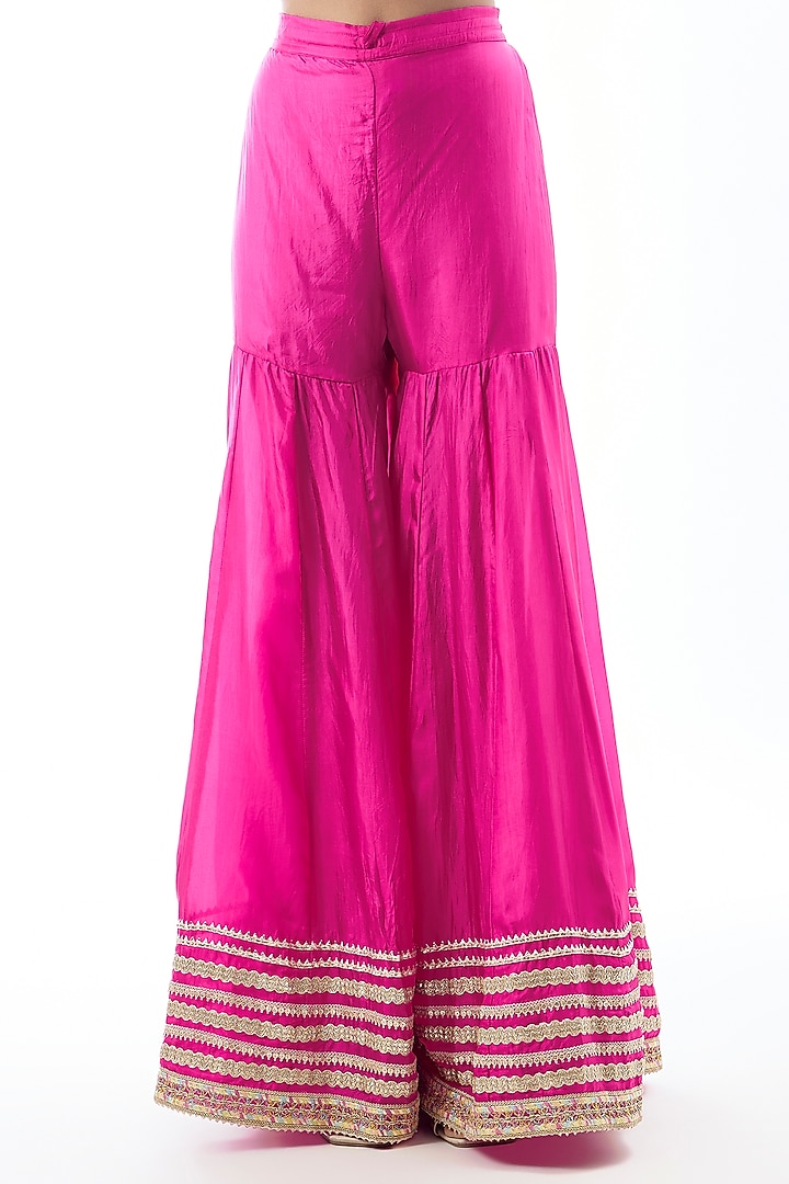 Pink Crepe Embroidered Kaftan Set by GOPI VAID at Pernia's Pop Up Shop