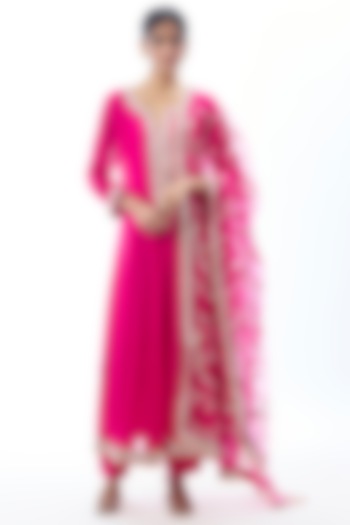 Pink Georgette Embroidered Wedding Anarkali Set by GOPI VAID at Pernia's Pop Up Shop
