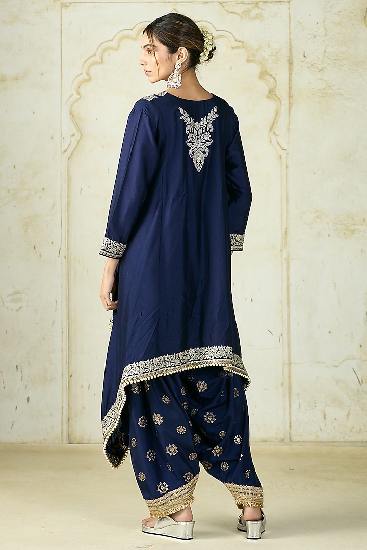 Navy Tussar Motif Embroidered Asymmetrical Kurta Set by GOPI VAID at Pernia's Pop Up Shop
