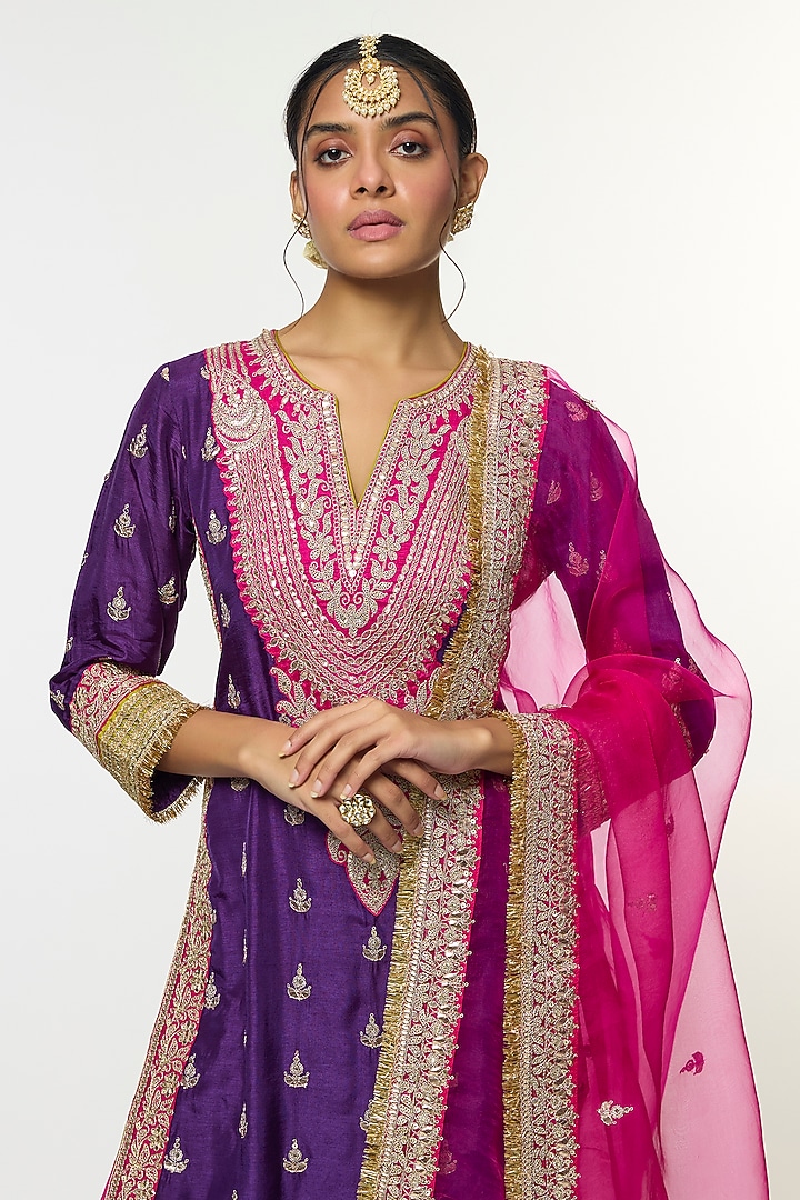 Purple Tussar Embroidered Straight Kurta Set by GOPI VAID at Pernia's Pop Up Shop