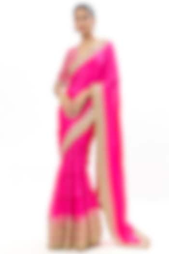 Rani Pink Chiffon Zari Border Wedding Saree Set by GOPI VAID at Pernia's Pop Up Shop