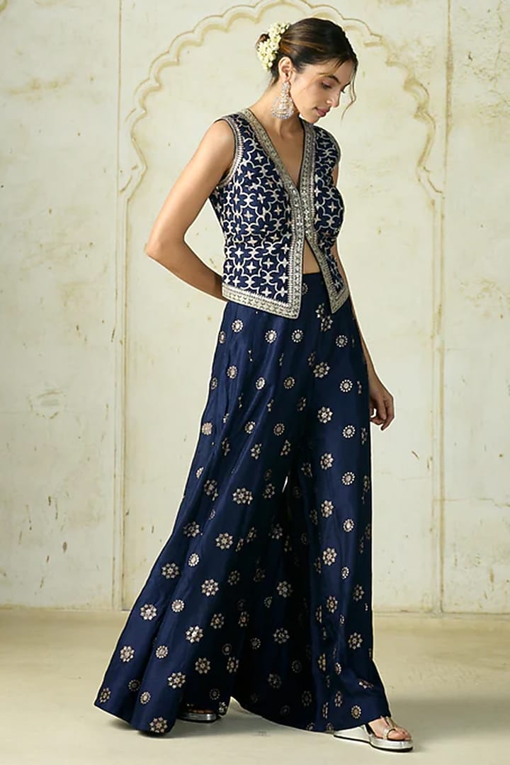 Navy Blue Tussar Embroidered Co-Ord Set by Gopi Vaid at Pernia's Pop Up Shop
