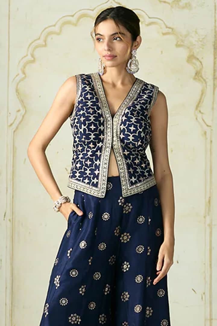 Navy Blue Tussar Embroidered Co-Ord Set by Gopi Vaid at Pernia's Pop Up Shop