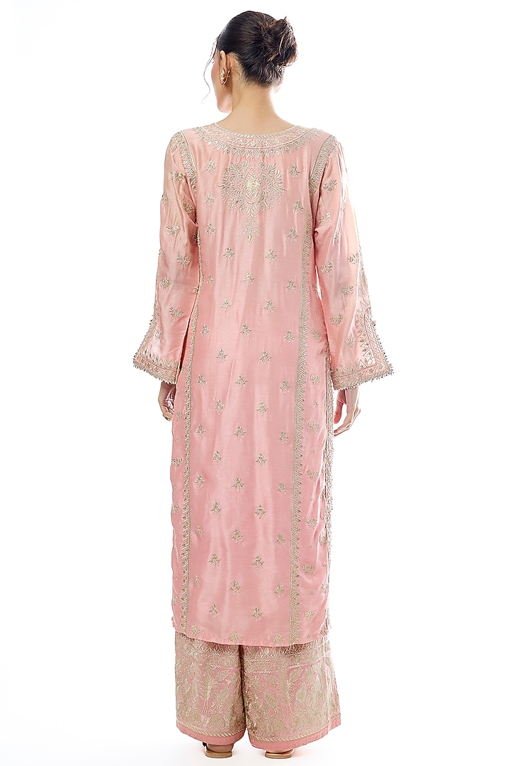 Pink Tussar Silk Embroidered Kurta Set by GOPI VAID at Pernia's Pop Up Shop