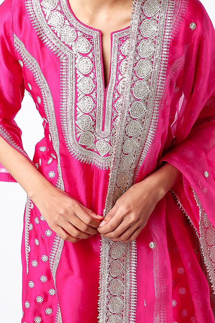 Fuchsia Embroidered Wedding Sharara Set by GOPI VAID at Pernia's Pop Up Shop