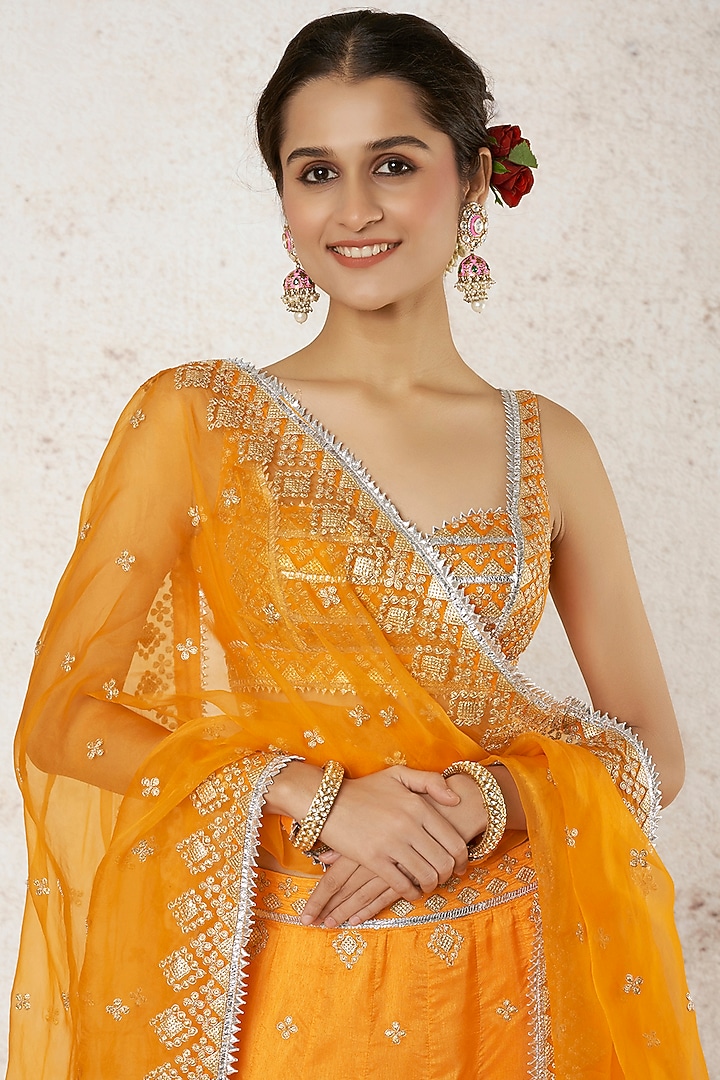 Orange Embroidered Wedding Lehenga Set by GOPI VAID at Pernia's Pop Up Shop