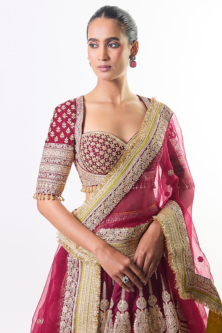 Red Tussar Embellished Bridal Lehenga Set by GOPI VAID at Pernia's Pop Up Shop