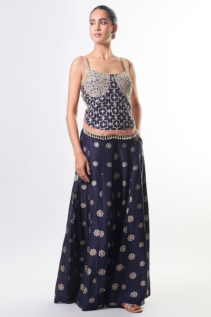 Navy Tussar Floral Embroidered Paneled Pant Set by GOPI VAID at Pernia's Pop Up Shop
