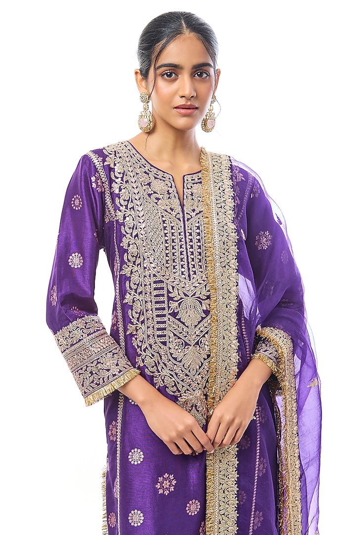 Purple Tussar Motifs Embroidered Kurta Set by GOPI VAID at Pernia's Pop Up Shop