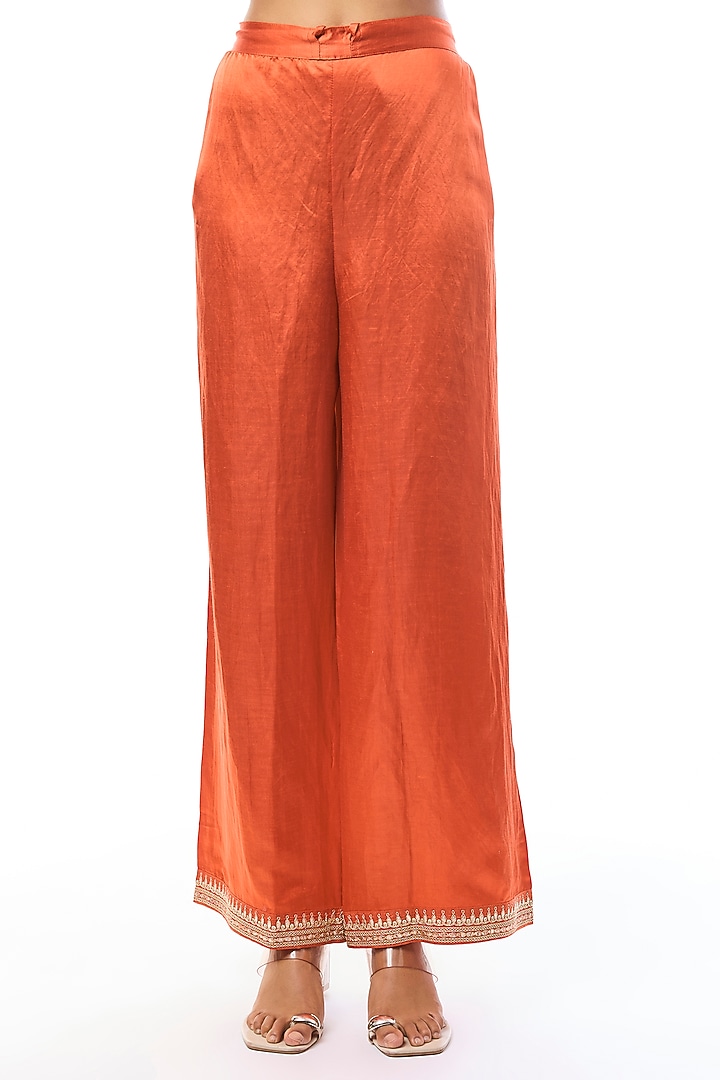 Orange Tussar Embroidered Straight Kurta Set by GOPI VAID at Pernia's Pop Up Shop