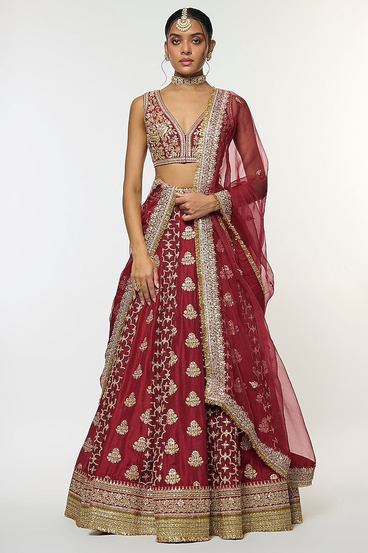 Red Tussar Ornate Motif Embroidered Flared Bridal Lehenga Set by GOPI VAID at Pernia's Pop Up Shop