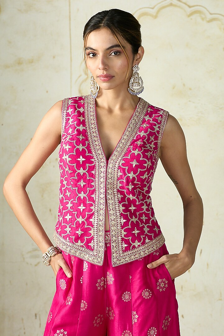 Rani Pink Tussar Pant Set by GOPI VAID at Pernia's Pop Up Shop