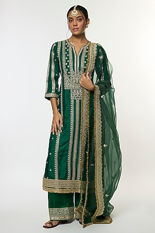 Green Tussar Embroidered Straight Kurta Set by GOPI VAID