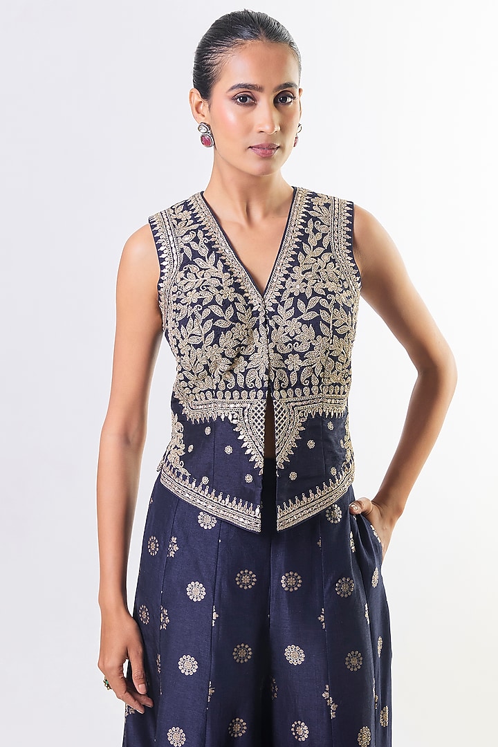 Navy Tussar Embellished Pant Set by GOPI VAID at Pernia's Pop Up Shop