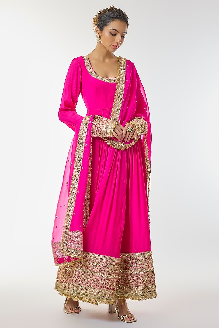 Rani Pink Chiffon Embroidered Wedding Anarkali Set by GOPI VAID at Pernia's Pop Up Shop