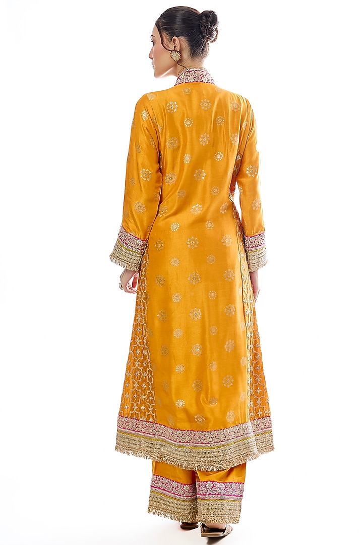 Yellow Tussar Embellished Wedding Anarkali Set by GOPI VAID at Pernia's Pop Up Shop