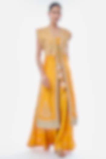Yellow Tussar Embroidered Jacket-Style Kurta Set by GOPI VAID at Pernia's Pop Up Shop