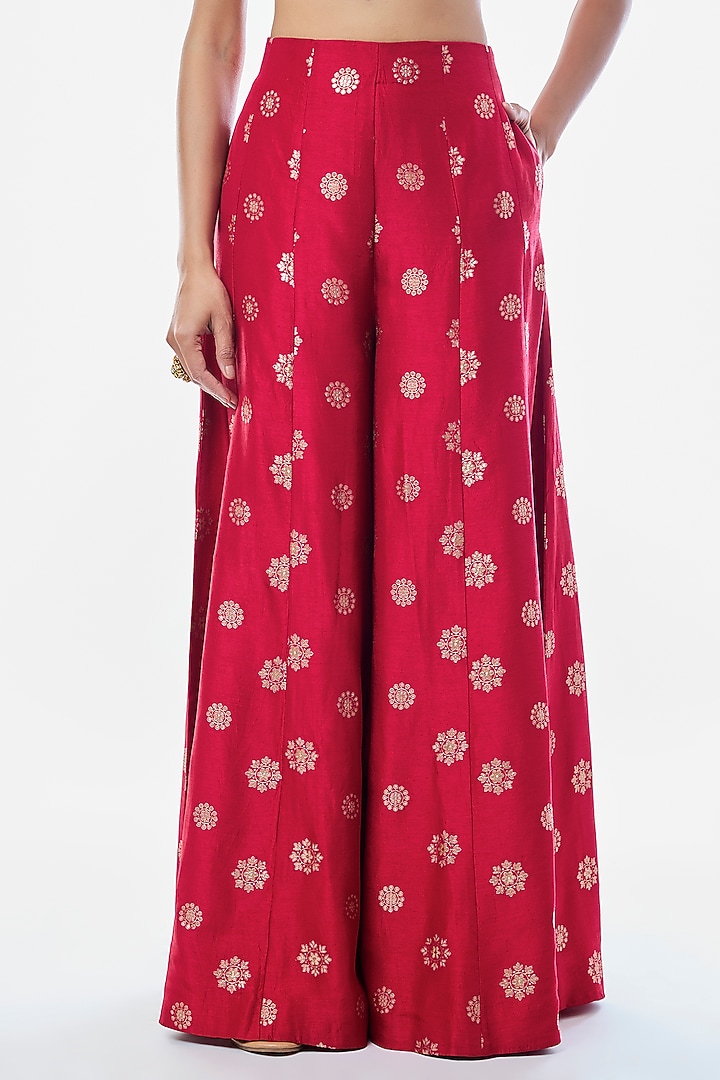 Red Tussar Embroidered Jacket-Style Kurta Set by GOPI VAID at Pernia's Pop Up Shop