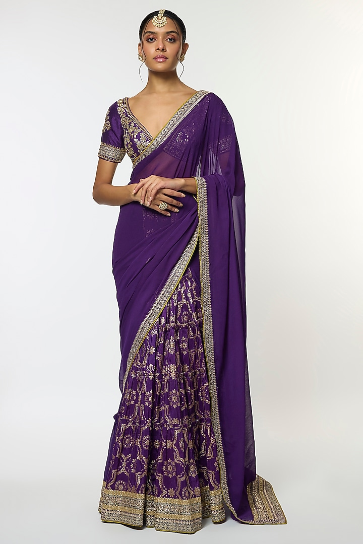 Purple Georgette & Tussar Embroidered Reception Saree Set by GOPI VAID at Pernia's Pop Up Shop